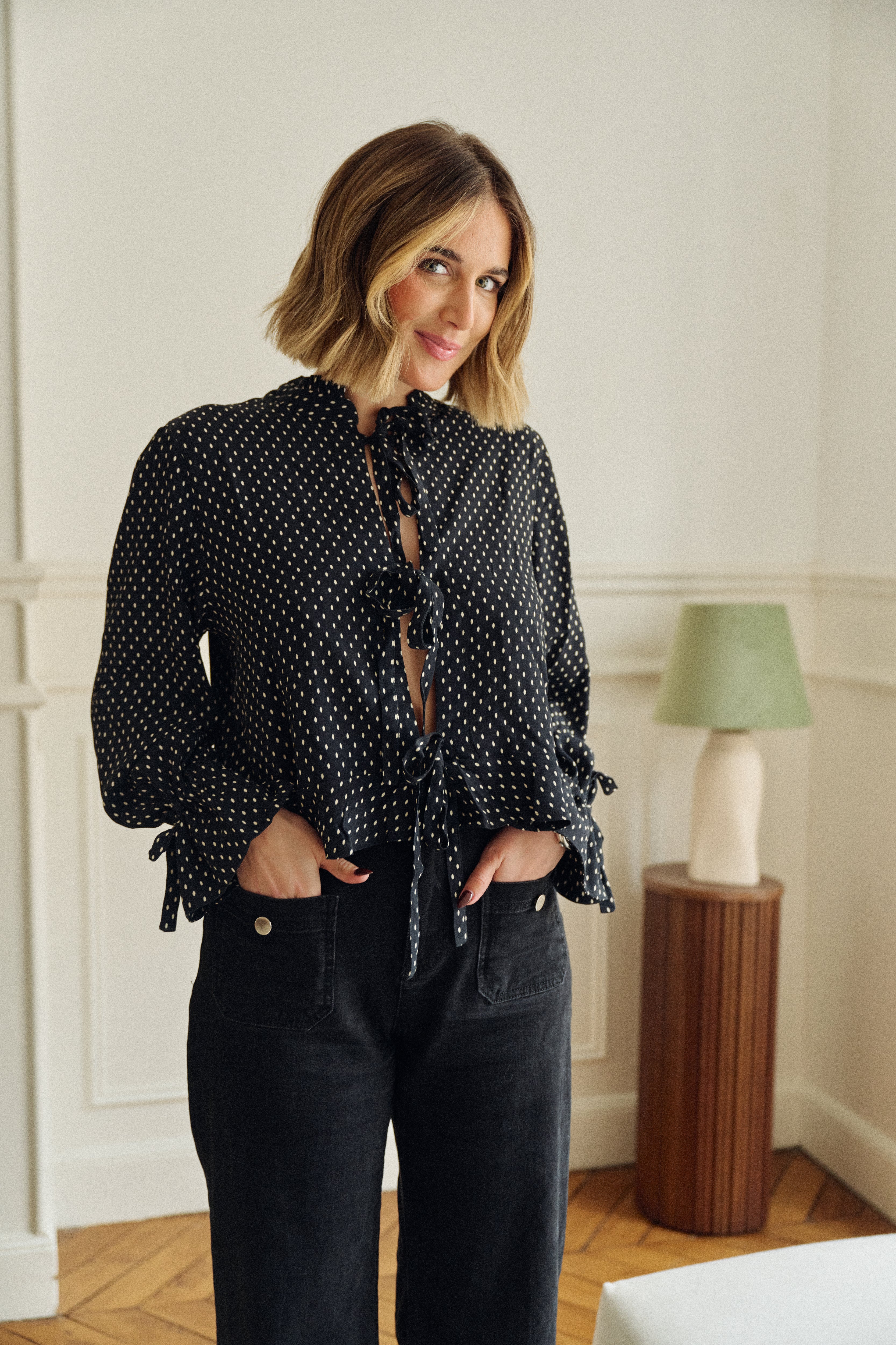 PAUEME I TOP I Blouse Gloria - Noire à pois Romance